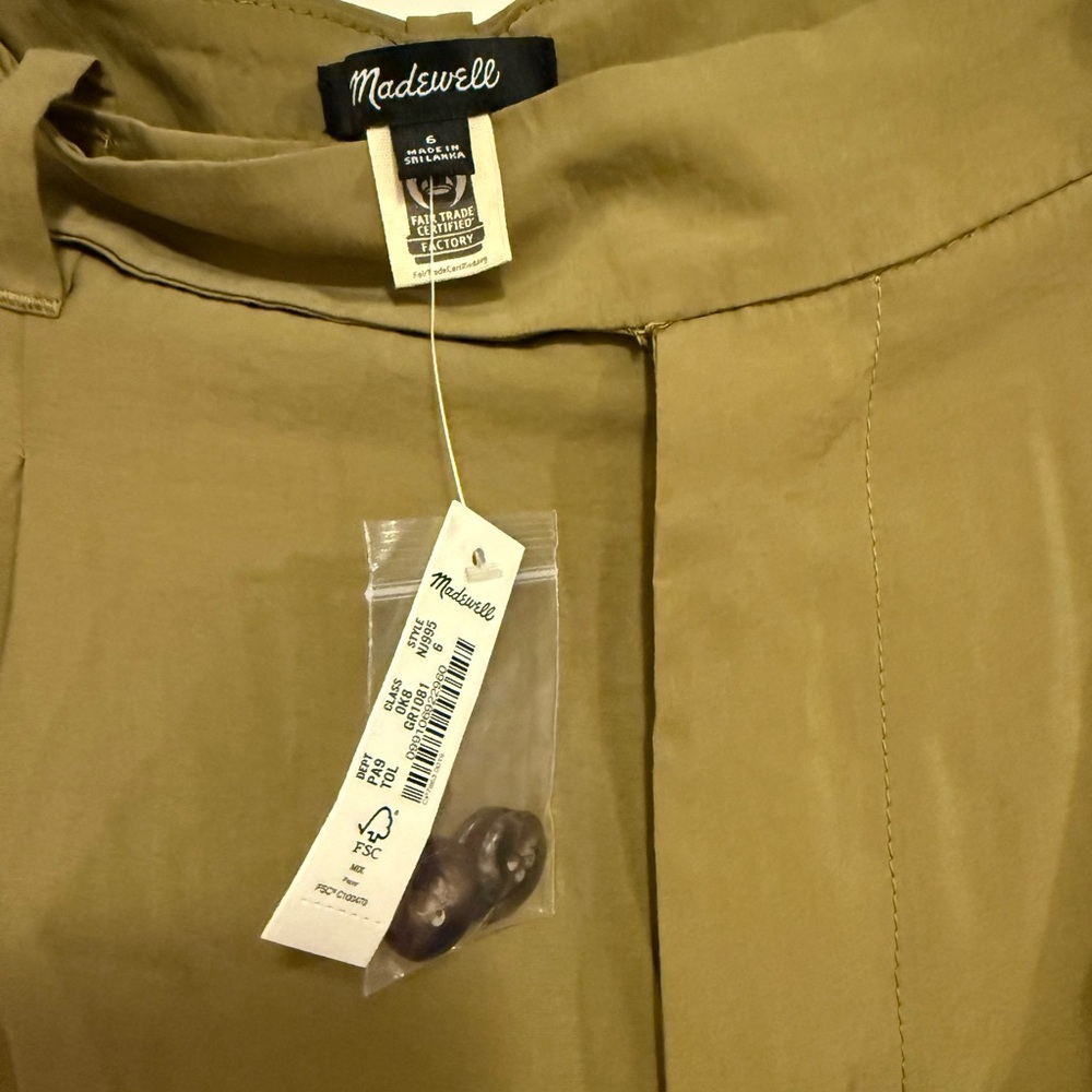 Madewell pants. - Picture 3 of 5